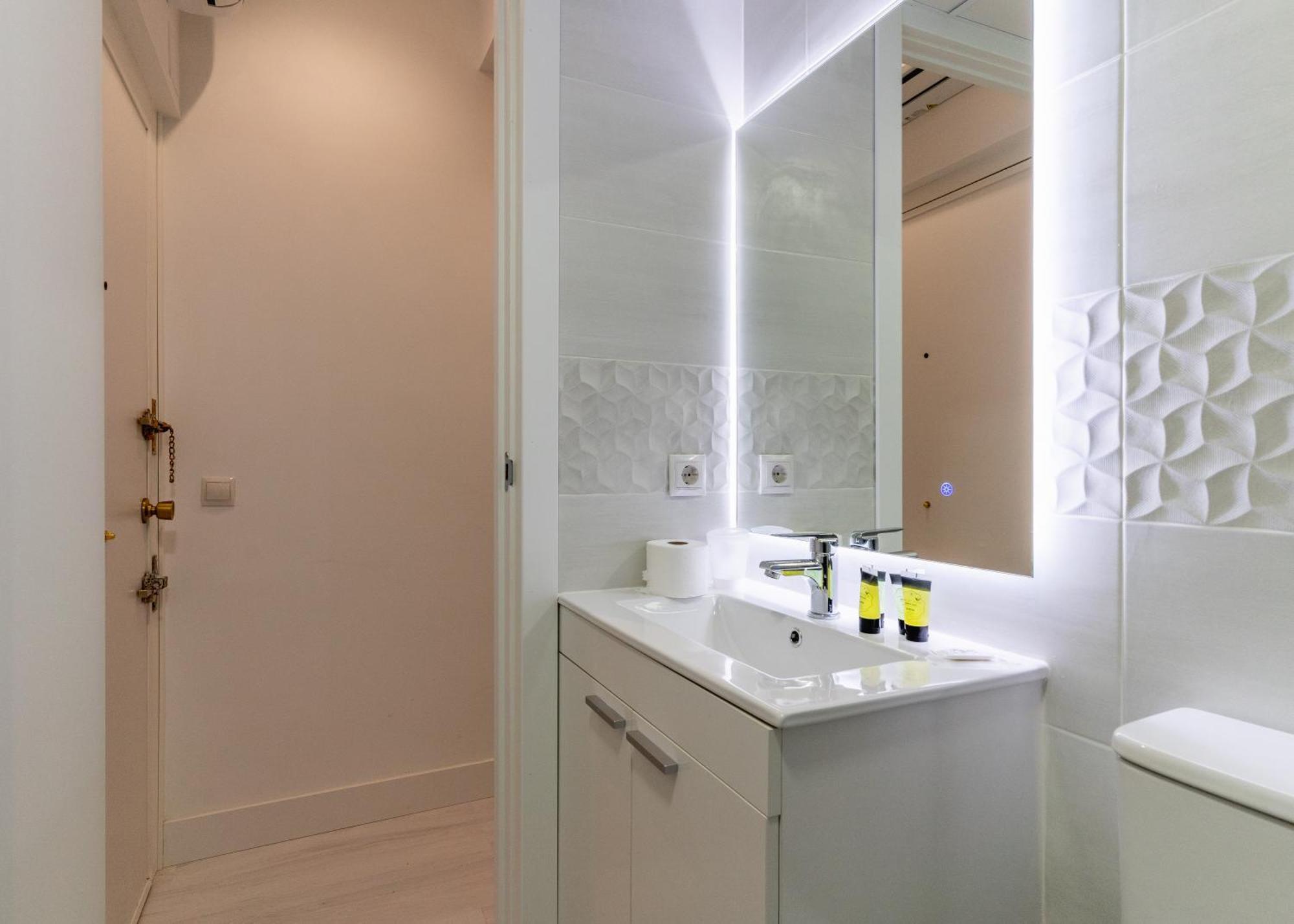 Modern Studio-1Bathroom-Chueca 마드리드 외부 사진
